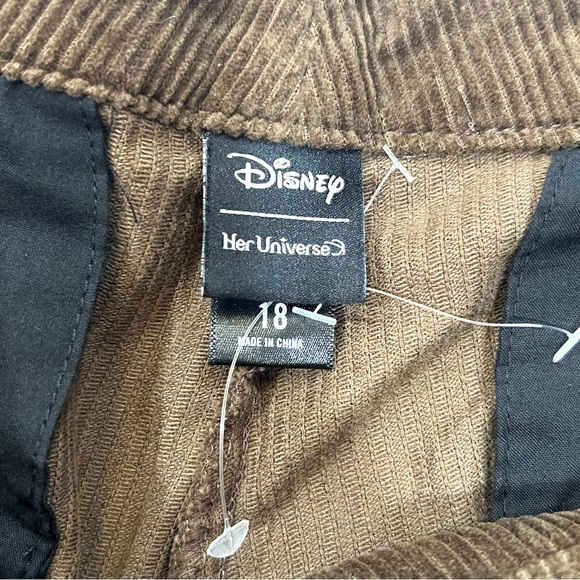 NEW Her Universe Disney Chip 'N' Dale Corduroy Shorts Plus Size 18 - Picture 5 of 5